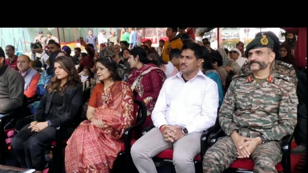 Indrani Balan Foundation will adopt more schools in Kashmir - Punit Balan