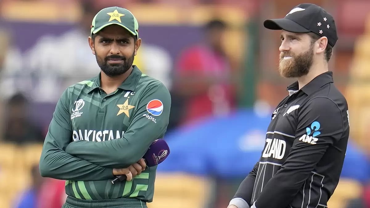 Pakistan's Babar Azam (left) with New Zealand captain Kane Williamson