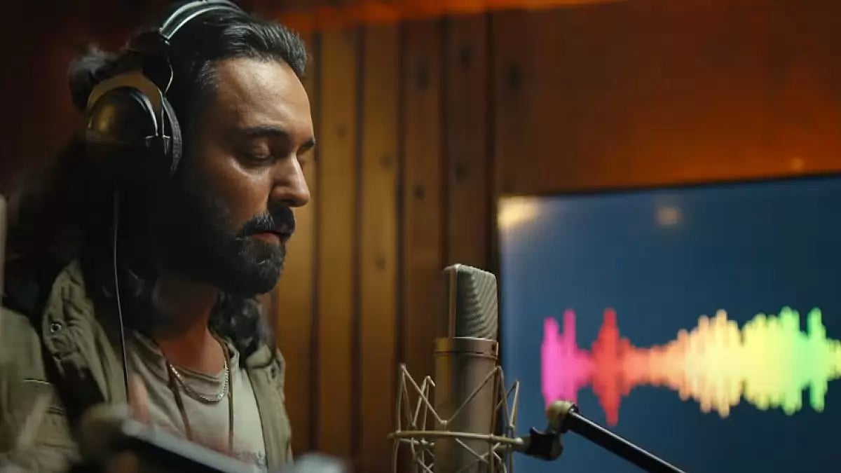 A screenshot from the teaser of the series 'Chamak'