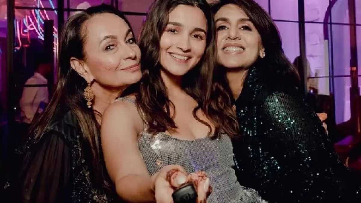 Soni Razdan, Alia Bhatt and Neetu Kapoor