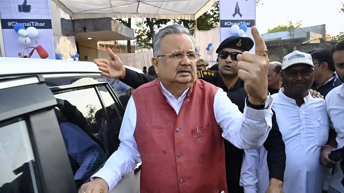 Chhattisgarh polls: Raman Singh votes
