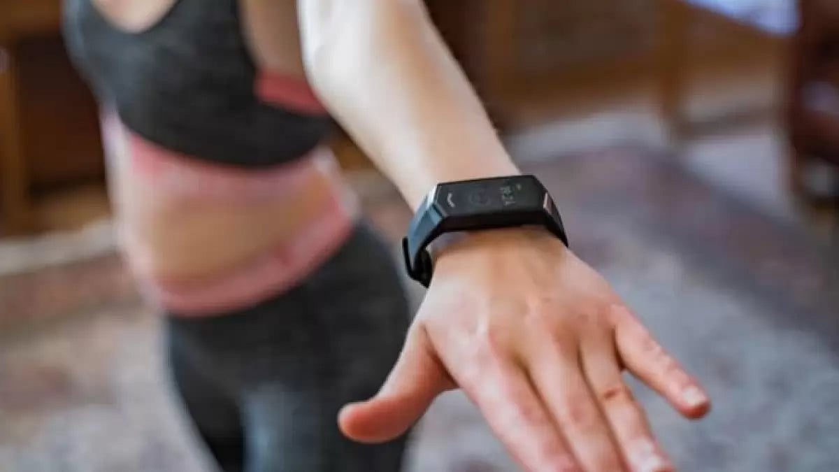 Kore 2.0 Elite Fitness Tracker