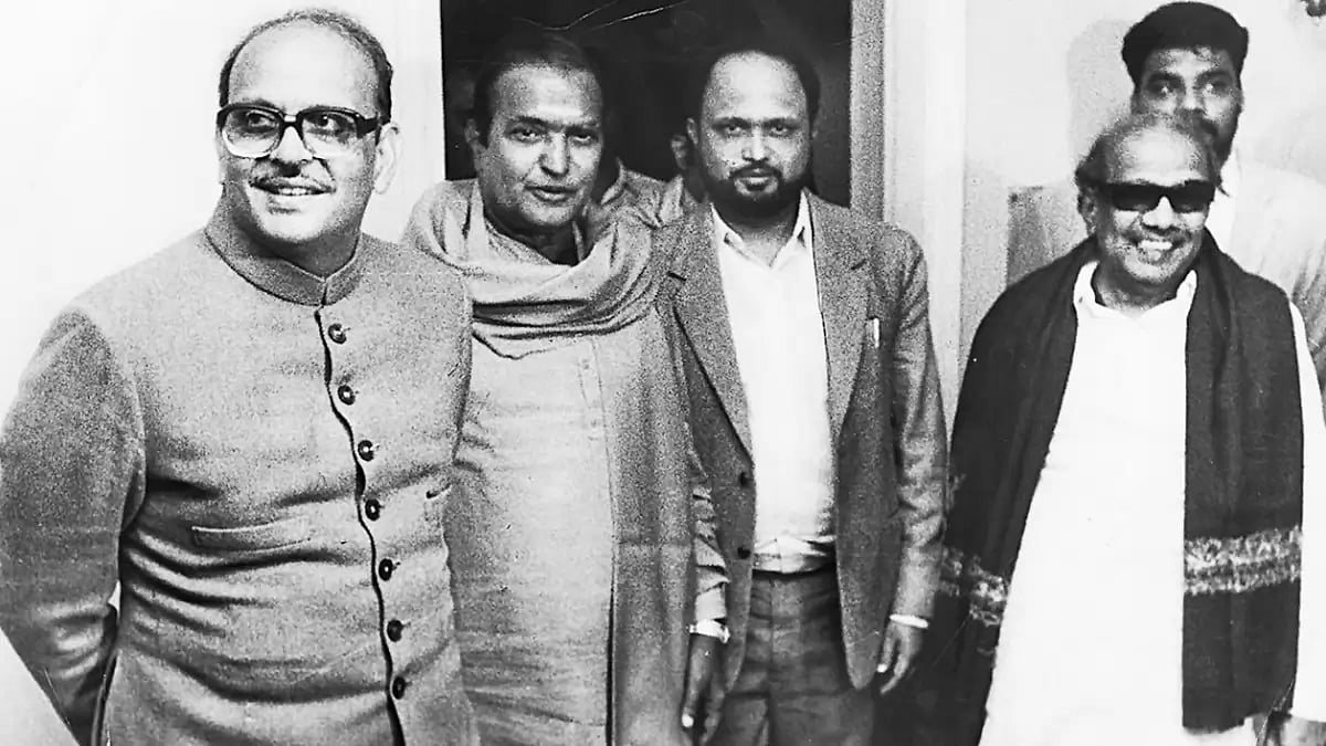 From the Archives: VP Singh, along with NT Rama Rao, PK Mahanta and N Karunanidhi in 1989