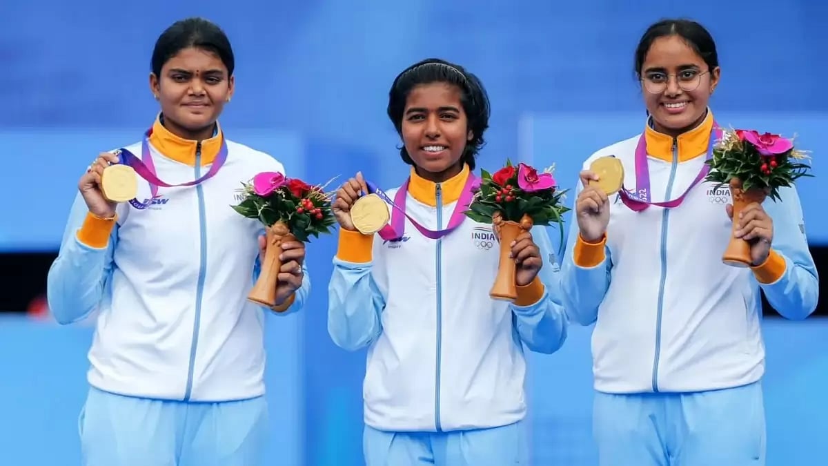 (From L-R) IND recurve archers Jyothi Surekha Vennam, Aditi Swami and Praneet Kaur