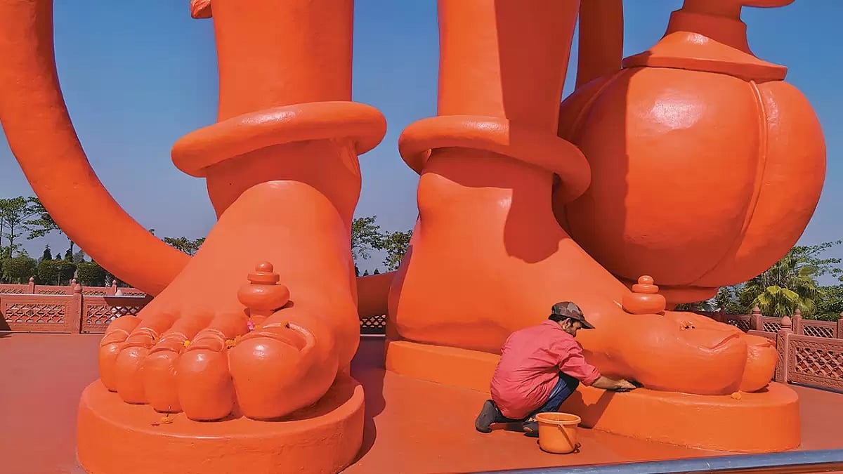 Glimpses from the Ground: The 101-feet Hanuman statue in Chhindwara