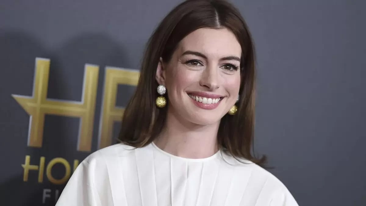 Actress Anne Hathaway