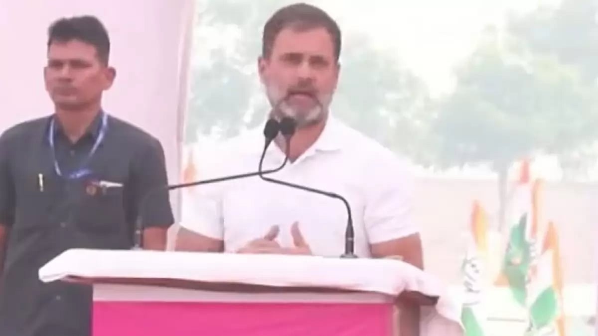 Congress leader Rahul Gandhi at poll rally in Rajasthan