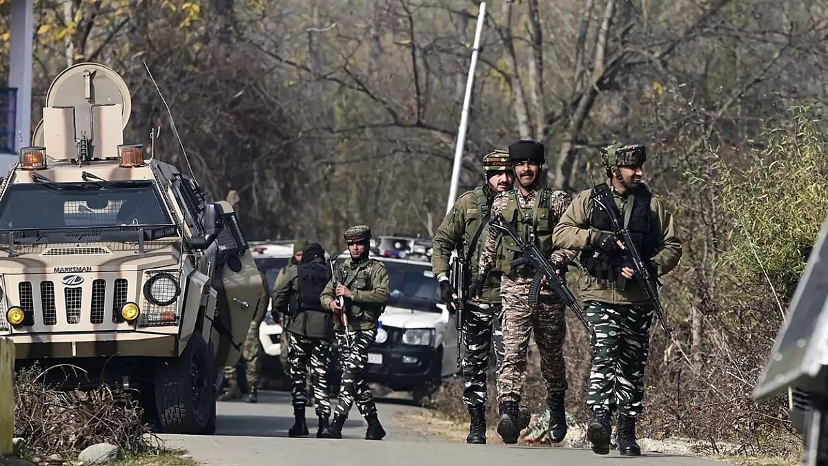 5 terrorists killed in encounter in Kulgam