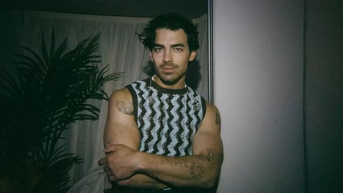 Singer Joe Jonas