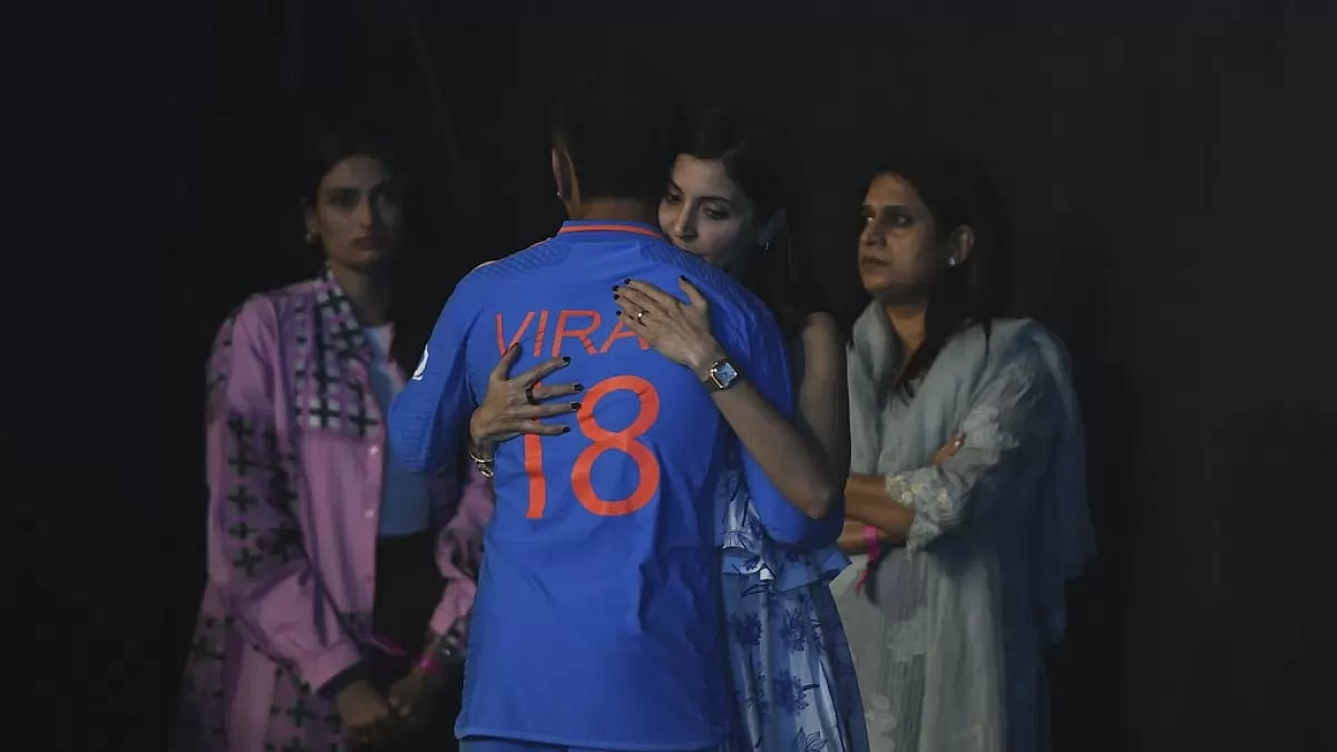 Anushka Sharma hugs her husband Virat Kohli after India lost to Australia in the final of the ICC Cricket World Cup 2023