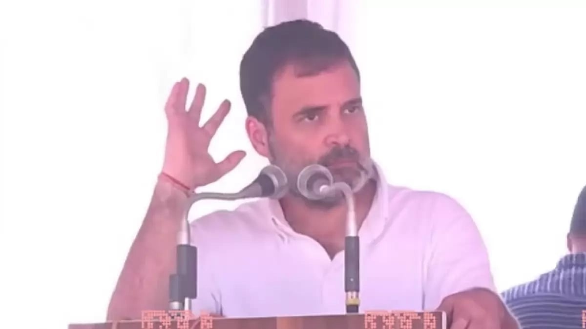 Congress leader Rahul Gandhi addressed an election rally in Vallabhnagar, Rajasthan.