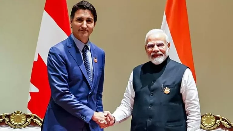 Canadian PM Justin Trudeau with PM Narendra Modi - null