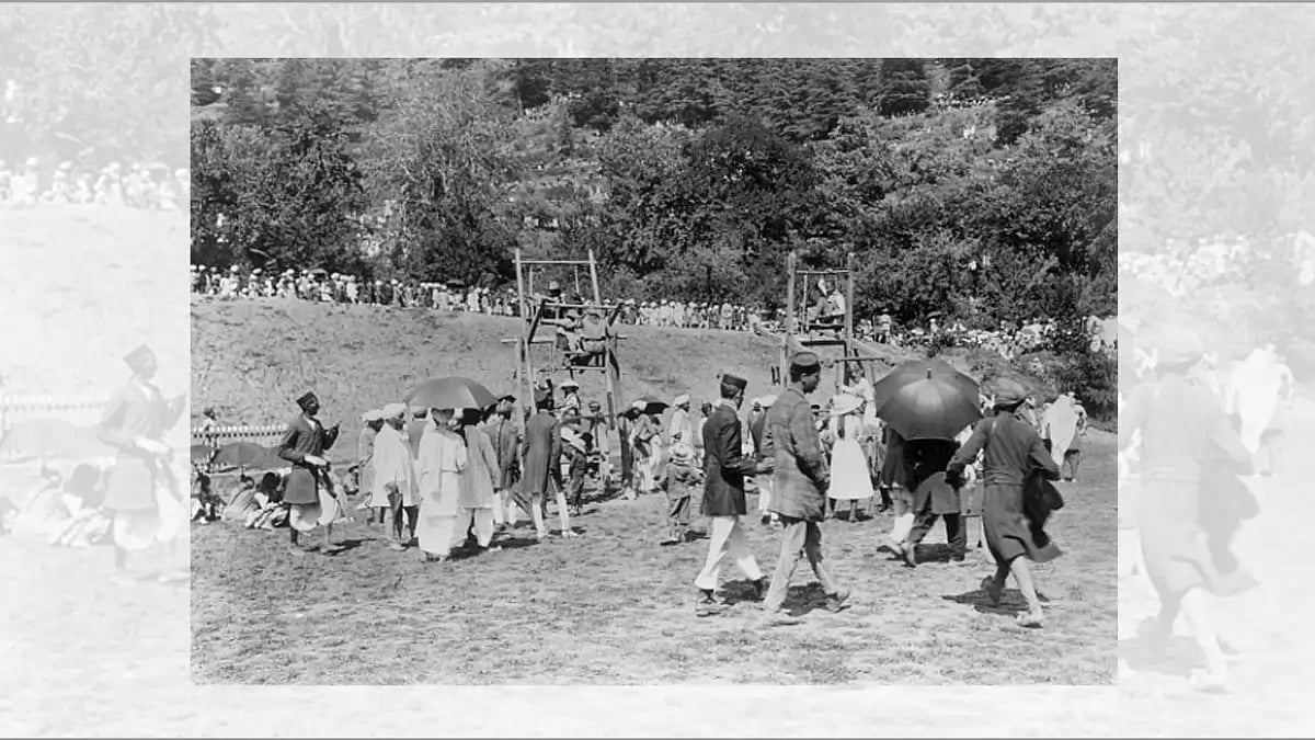 circa 1912: Crowds gathering for a fete at Annandale near Simla (Shimla), northern Punjab