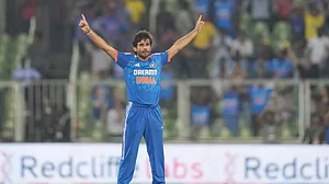 Ravi Bishnoi celebrating after taking the wicket of Josh Inglis in the 2nd T20I match against Austra