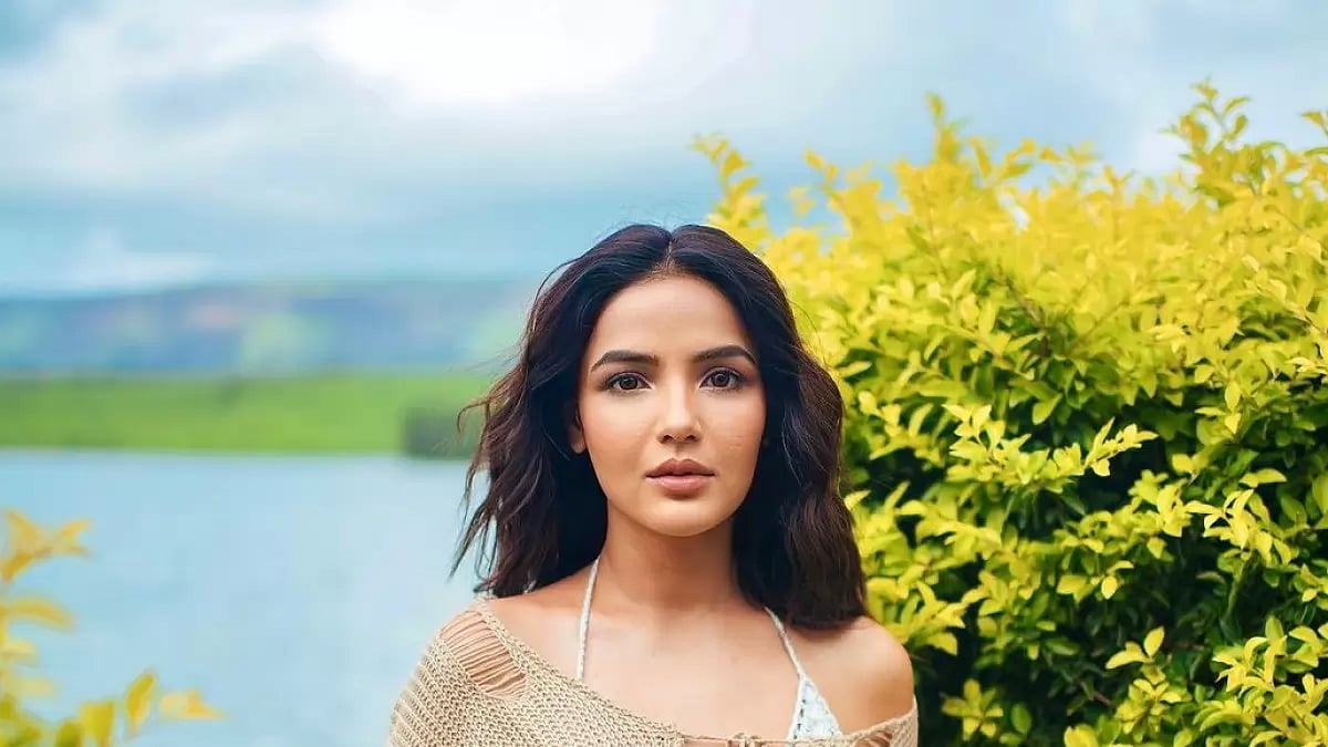 Actress Jasmine Bhasin