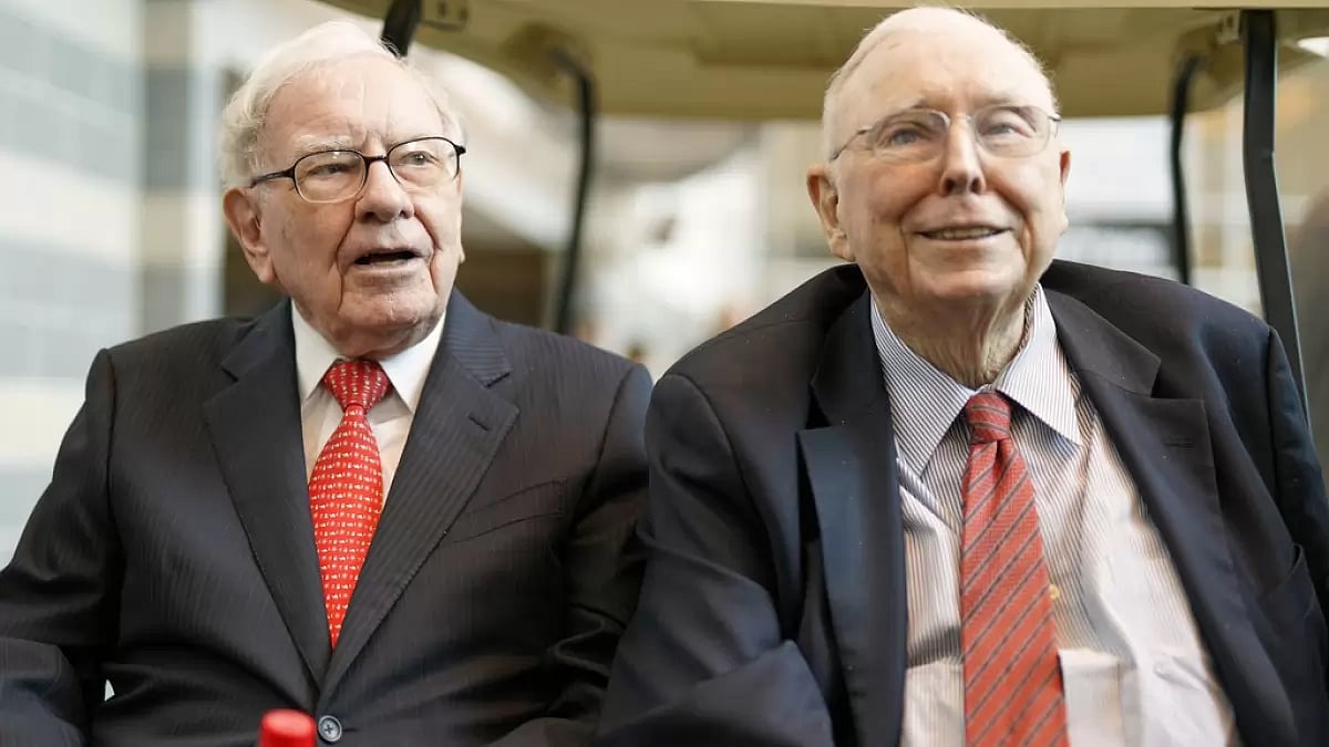 Iconic Investor Charlie Munger Dies At 99 