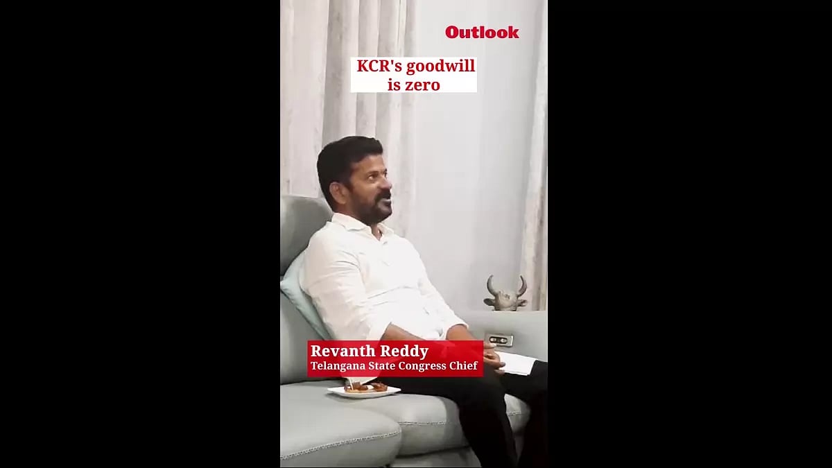 Attacking Telangana Chief Minister K. Chandrashekar Rao, Telangana state Congress chief A. Revanth R