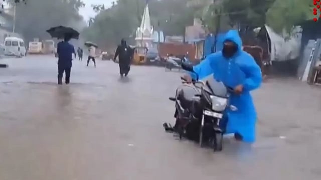 Heavy Rains Lash Tamil Nadu Under Impact Of Cyclonic Storm Michaung