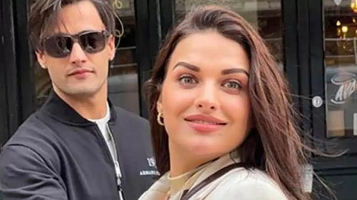 Asim Riaz and Himanshi Khurana 