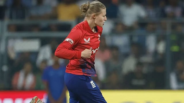 IND-W Vs ENG-W, 2nd T20I: England Beat India By Four Wickets, Win Series