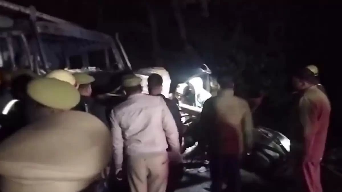 File Photo : Representational Picture: Police reach accident site 