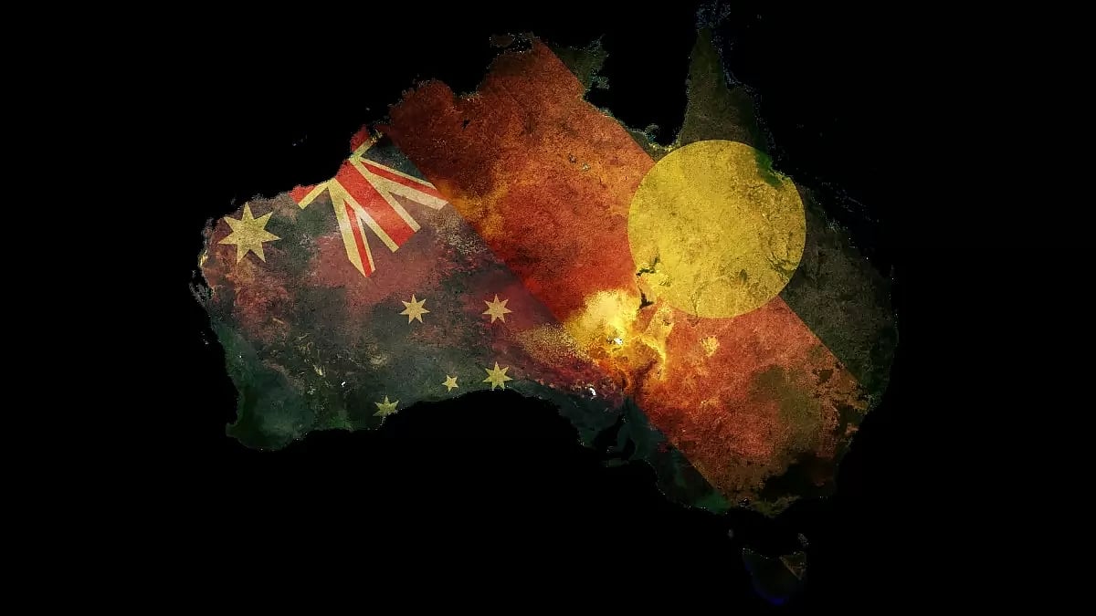 The Touristic Duality of Ancient And Modern Australia