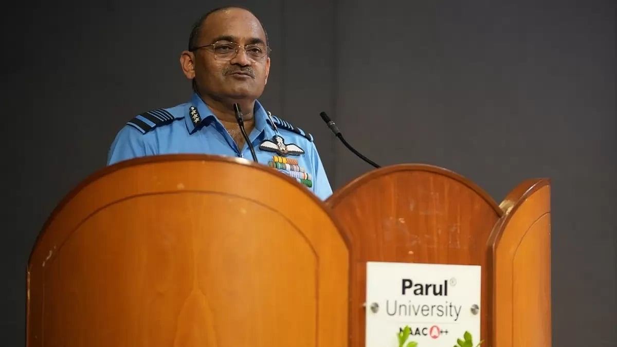 Air Marshal Makarand Ranade at Parul University