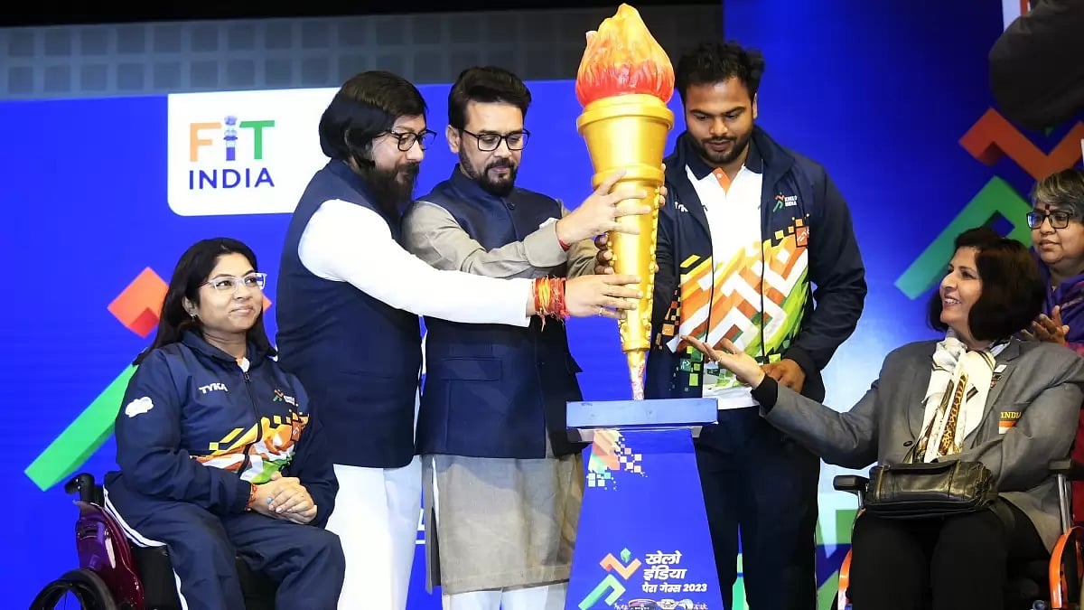 Sports Minister Anurag Thakur and other dignitaries inaugurate the first Khelo India Para Games