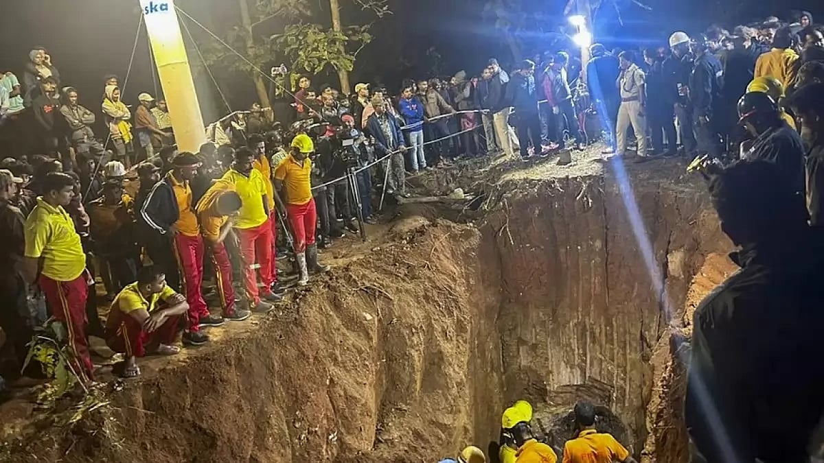 Rescue operation underway at a borewell in Odisha's Sambalpur 