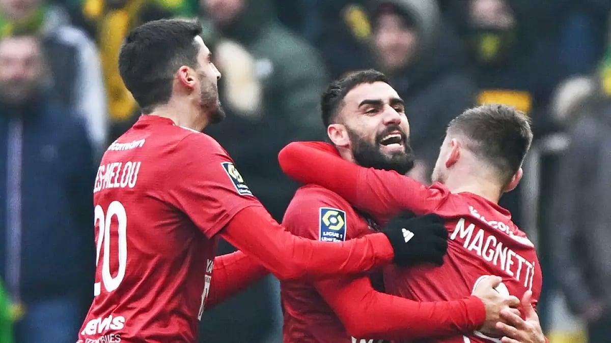 Brest players celebrating after their win against Nantes in Ligue 1 fixture