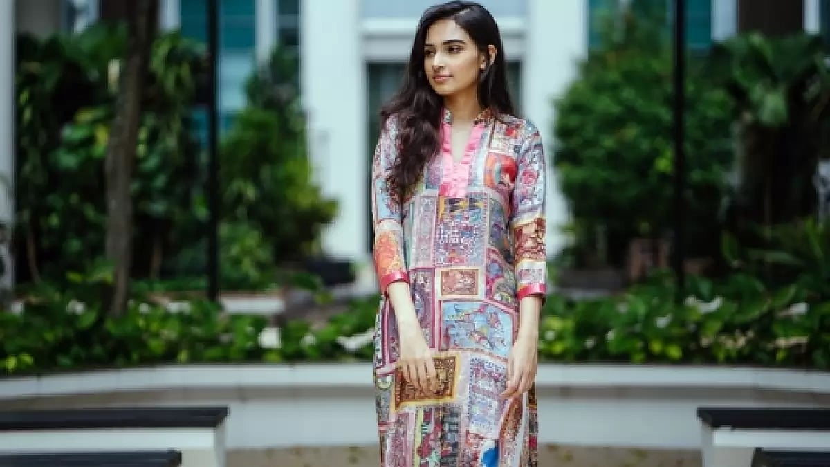 Tradition Meets Trend: 5 Innovative Twists to the Classic Salwar Kameez