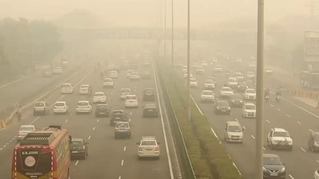 Delhi: Centre Brings Back Pollution Curbs, Bans Non-Essential Construction Work As Air Quality Worsens