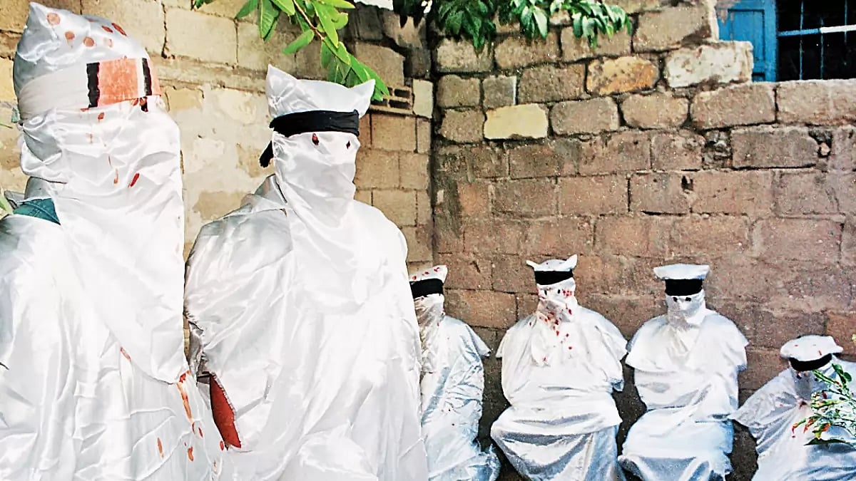 Dangerous Intentions: Hamas members volunteering for suicide attacks pose in Gaza