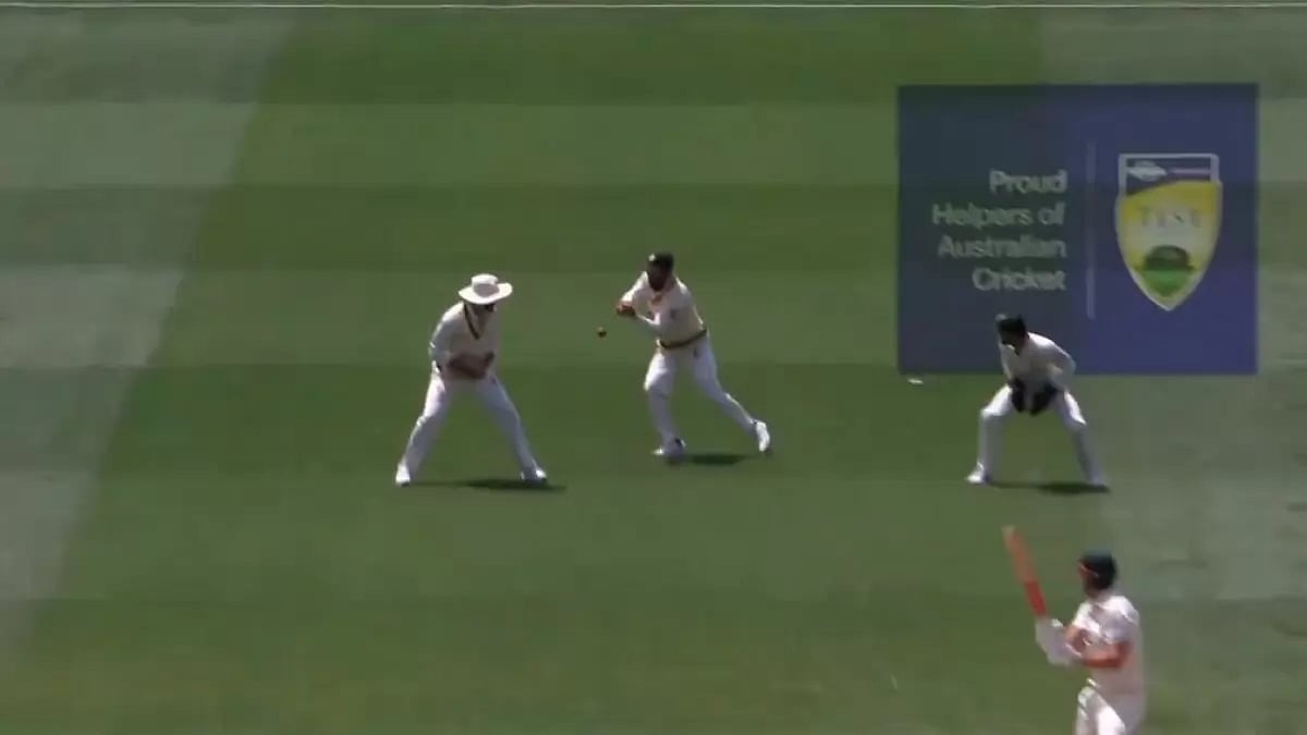 Pakistan's Abdullah Shafique drops Australia's Mitchell Marsh