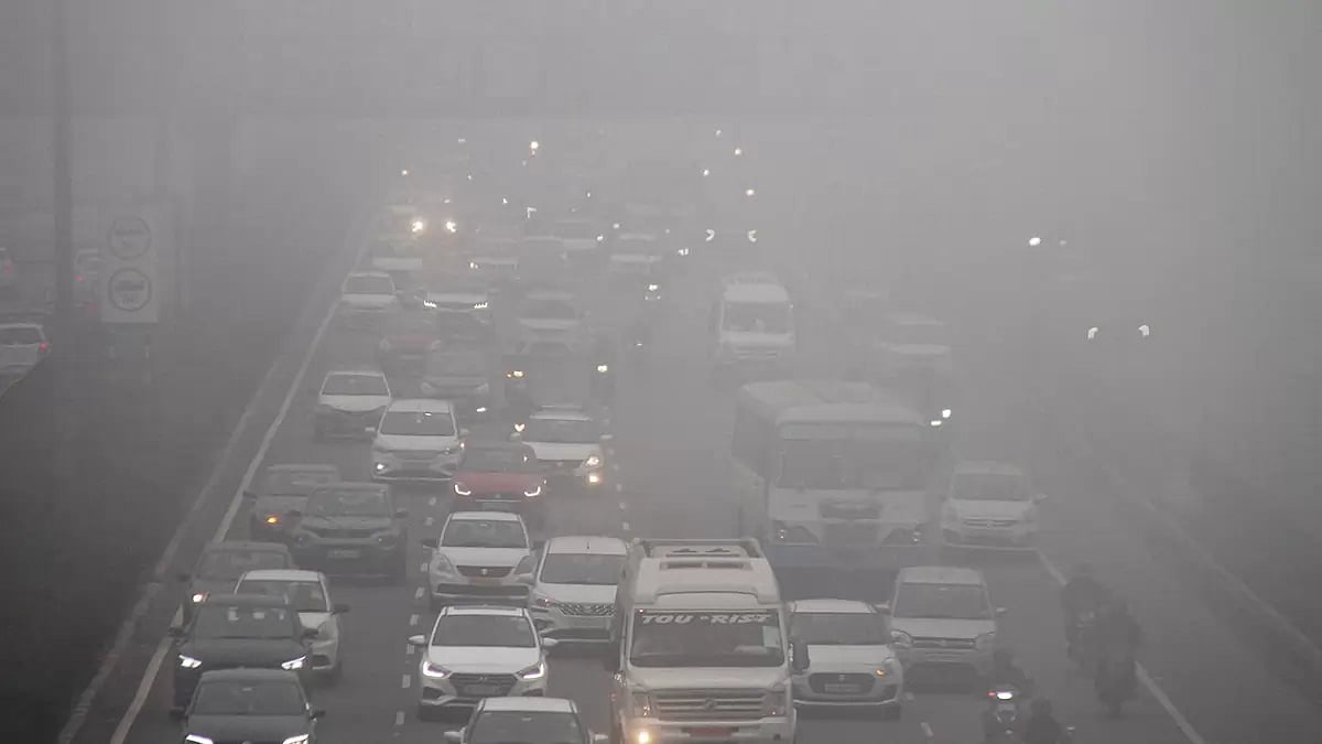 Weather: Fog in Gurugram