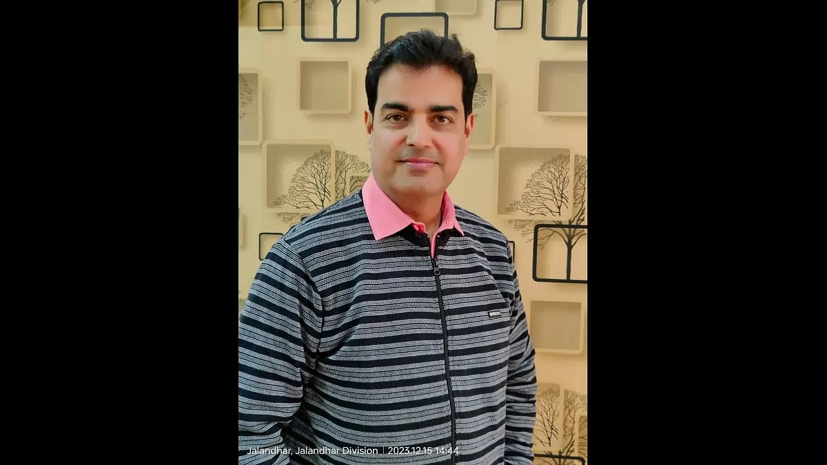 Kuldeep Tuli, Proprietor, Safe Hands Investments