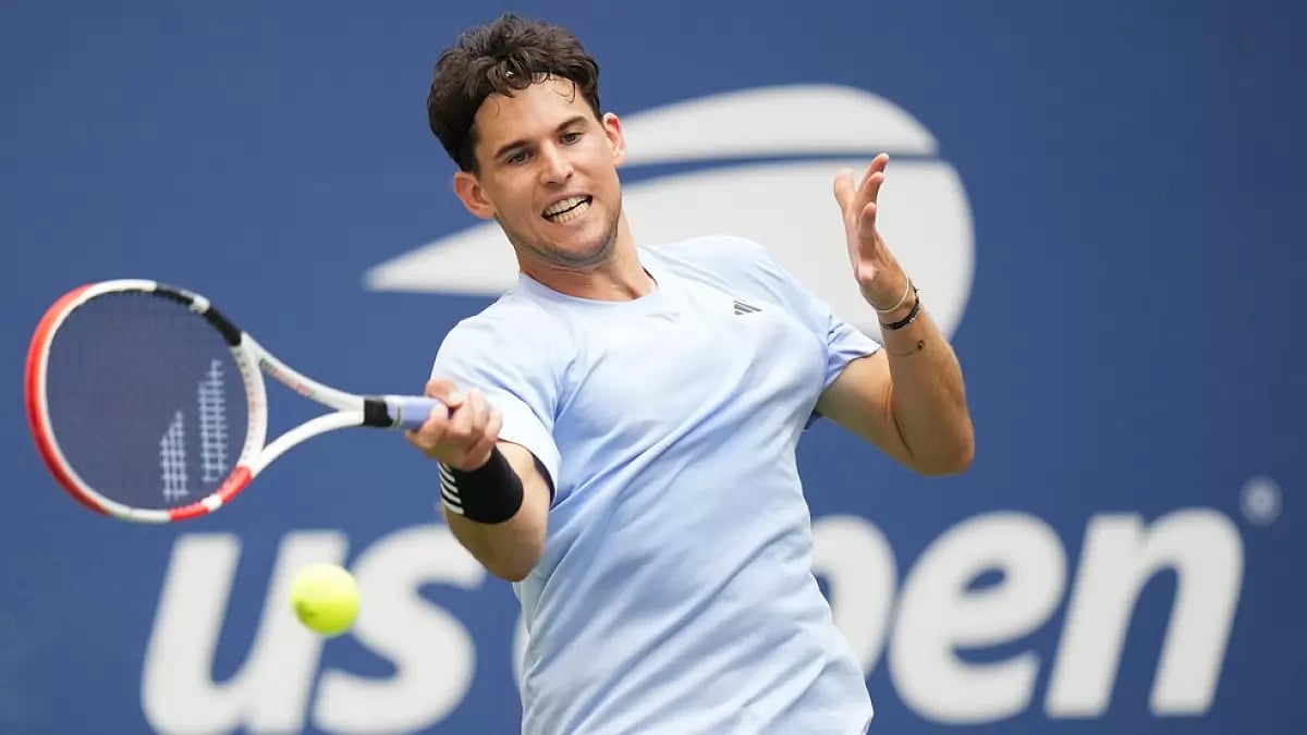 Dominic Thiem in action