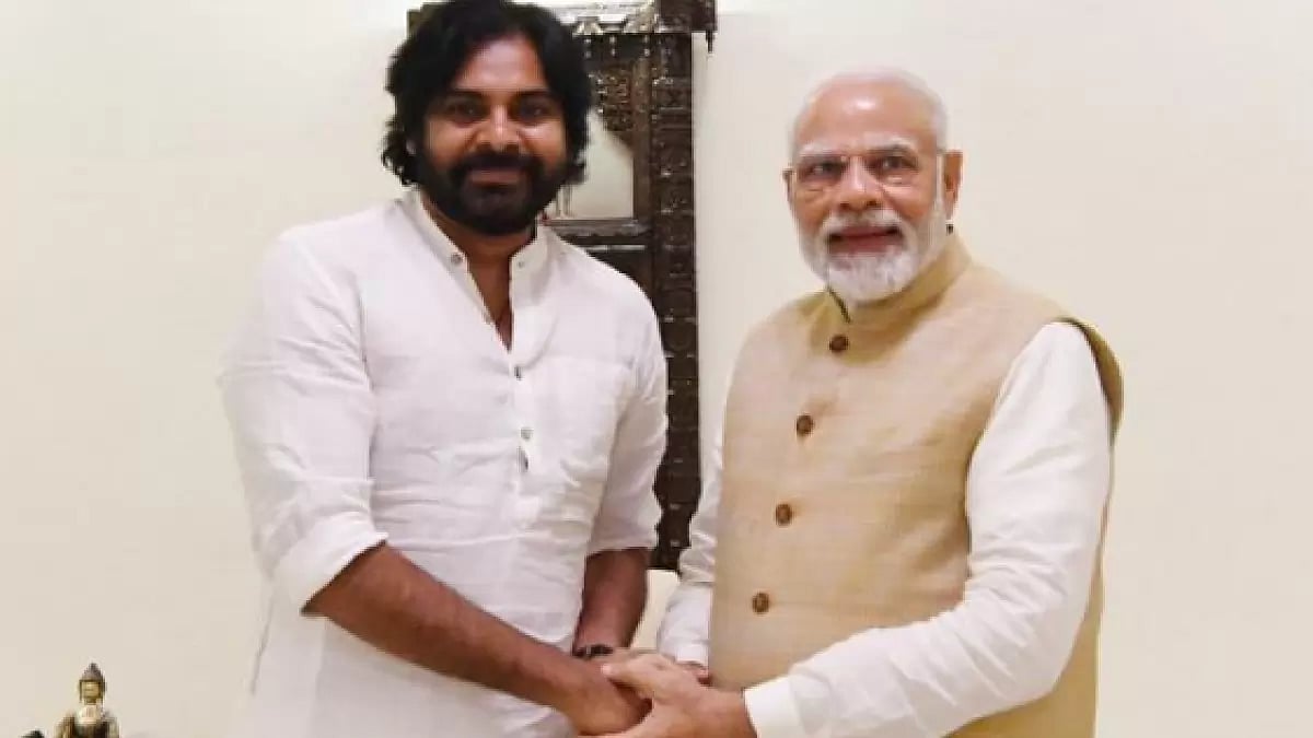 Pawan Kalyan, Narendra Modi
