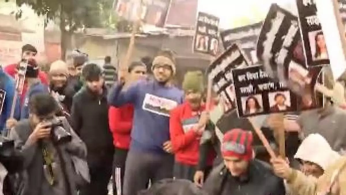 Junior wrestlers protesting at Jantar Mantar in New Delhi on Wednesday