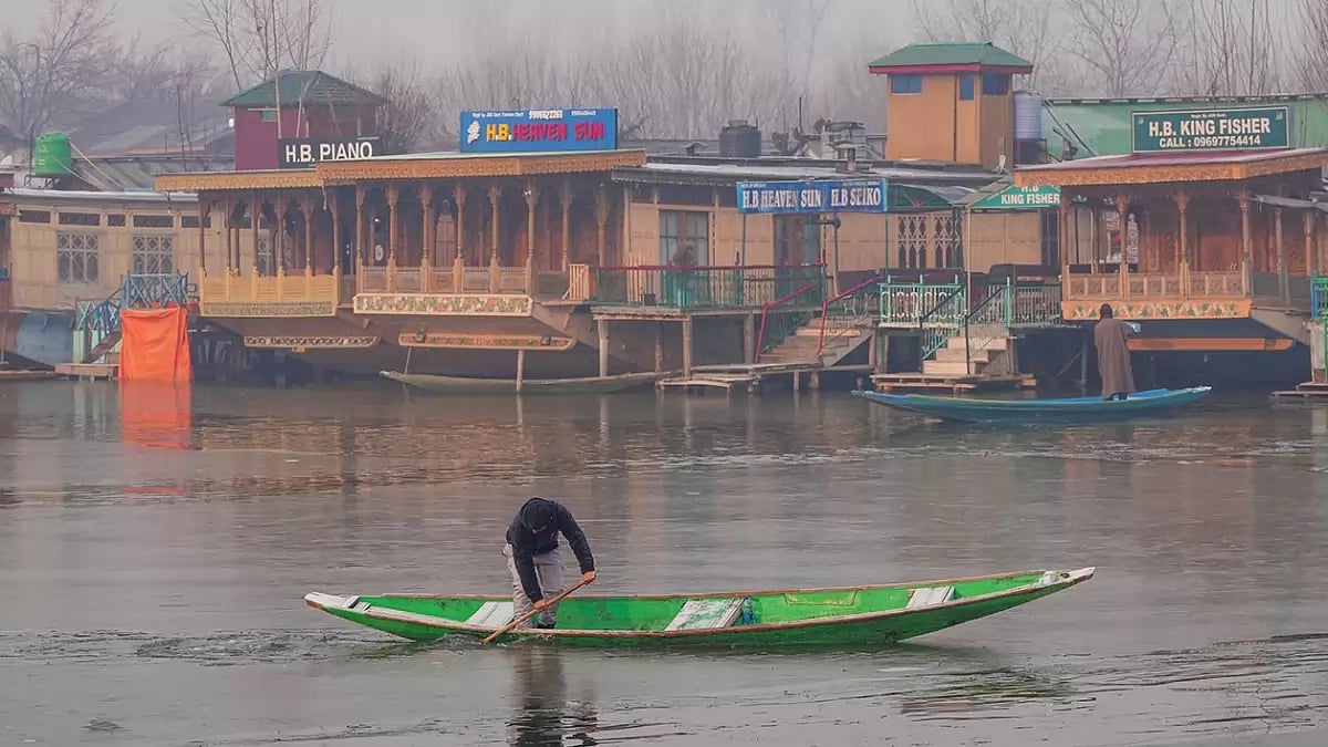 Cold winter in Srinagar