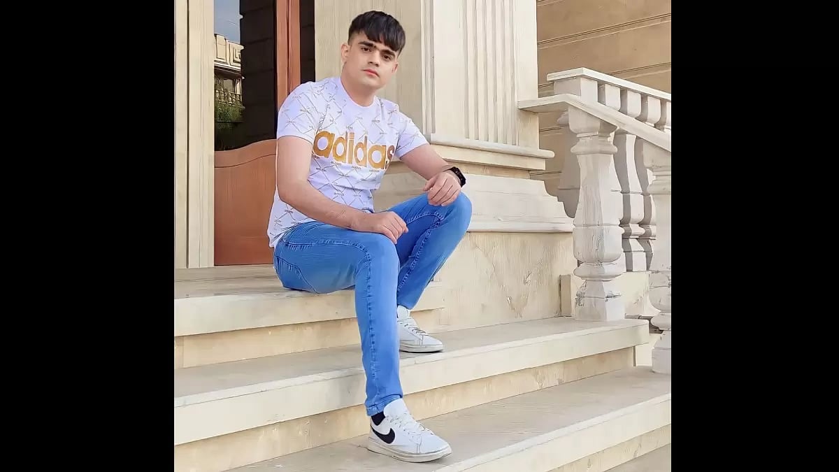 Actor and Comedian Hossein Rezaian Kolemarz