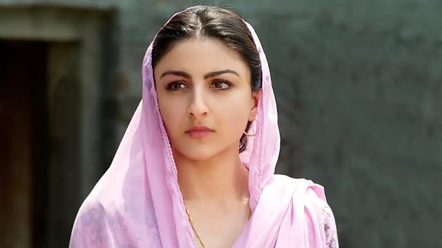 Soha Ali Khan Remembers 'Abba' Mansoor Ali Khan Pataudi On Birth Anniv; Visits His Favorite Place MCG