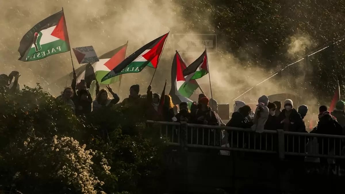 Protesters calling for ceasefire in Israel-Hamas war in Seattle.