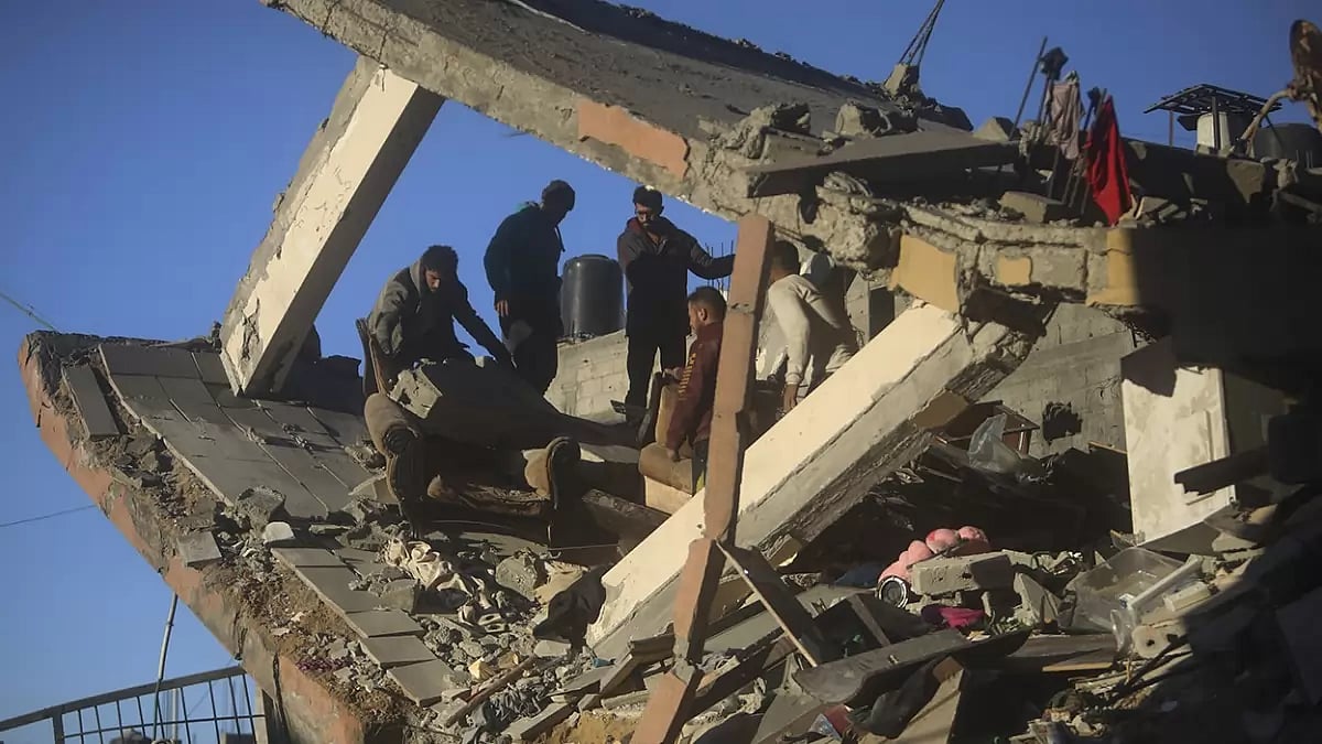 Israeli airstrikes on Khan Younis, Southern Gaza Strip