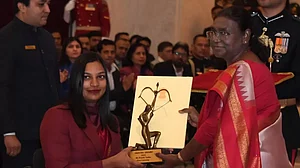 Para-canoeist Prachi Yadav, winner of gold in Hangzhou Asian Games received Arjuna Award from President Of India Droupadi Murmu on Tuesday
