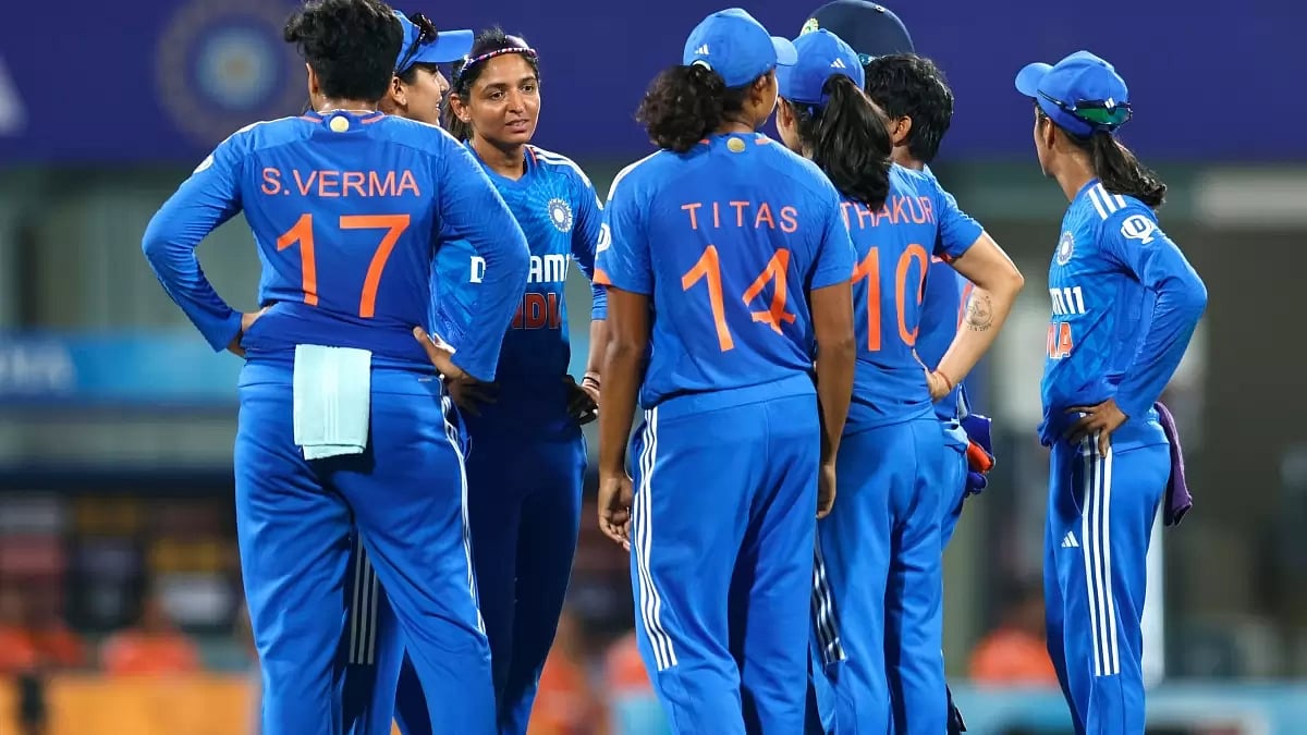 AUS-W have beaten IND-W by seven wickets in the third and final T20I