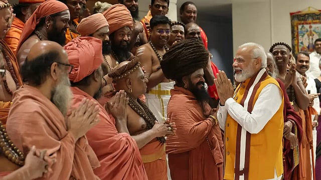 Priest Vs King In Ayodhya? This Is Not The First Time Hindu Seers Stand Against PM Modi