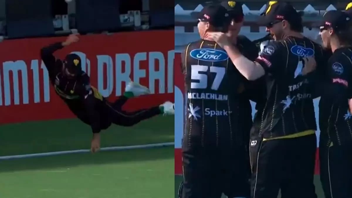 Dream11 Super Smash New Zealand: Troy Johnson catches the ball