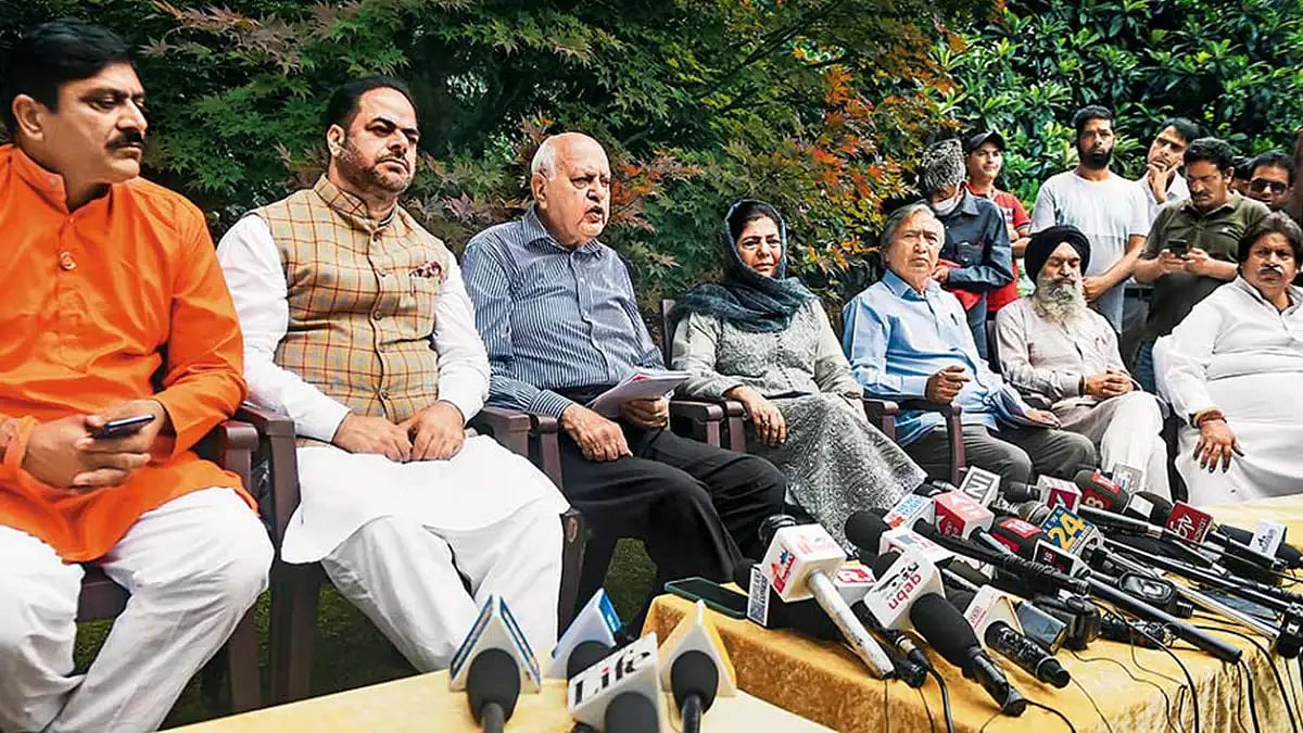 J-K Parties Up In Arms Over Move To Give Voting Rights To ‘Outsiders’ Before Assembly Polls