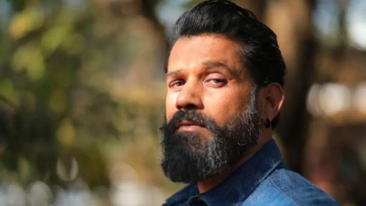 Instagram : Soham Shah